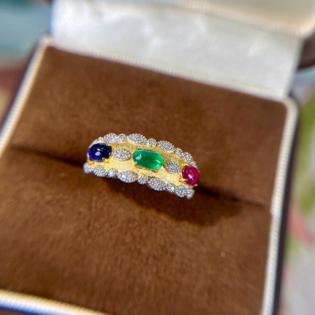 14k Gold 1.4 Ctw Natural Emerald & Ruby & Sapphire & Diamond Ring - 4