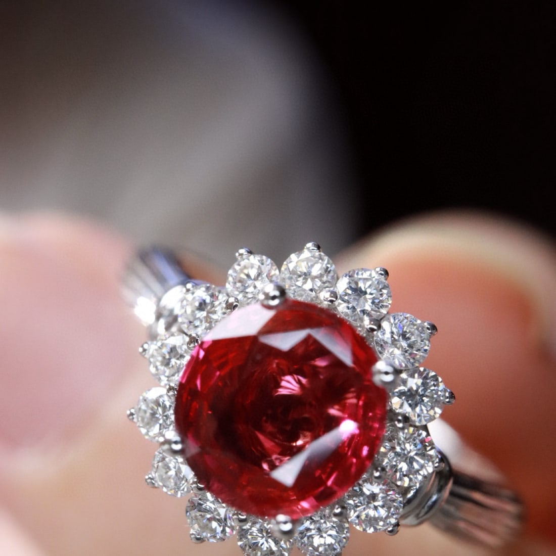 14k Gold 1.37 Ctw Natural Ruby & Diamond Ring: Ref:231000380 // gold content:14k gold // ring size:7. 25us // // main gemstone:ruby // shape:oval // carat weight:1. 02ct // color:pigeonblood red // treatment:natural // // adjacent gemstone 2 : dia