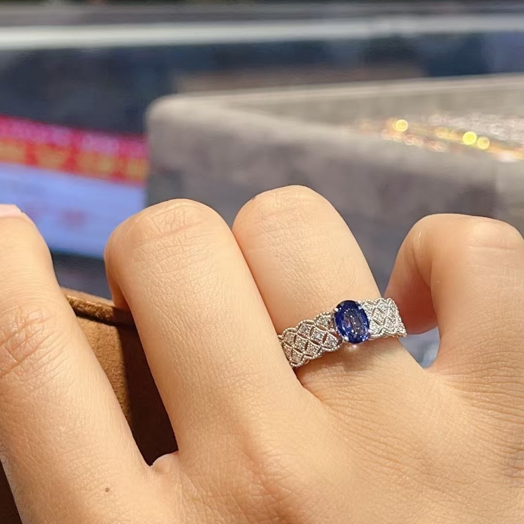 14k Gold 0.95 Ct Natural Sapphire & Diamond Ring - 4