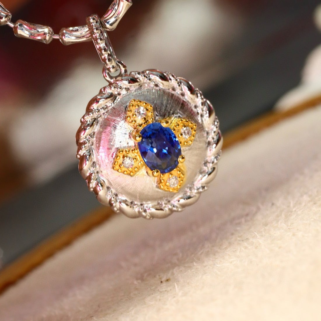 14k Gold 0.36 Ctw Natural Sapphire & Diamond Pendant( Without Chain ) - 2
