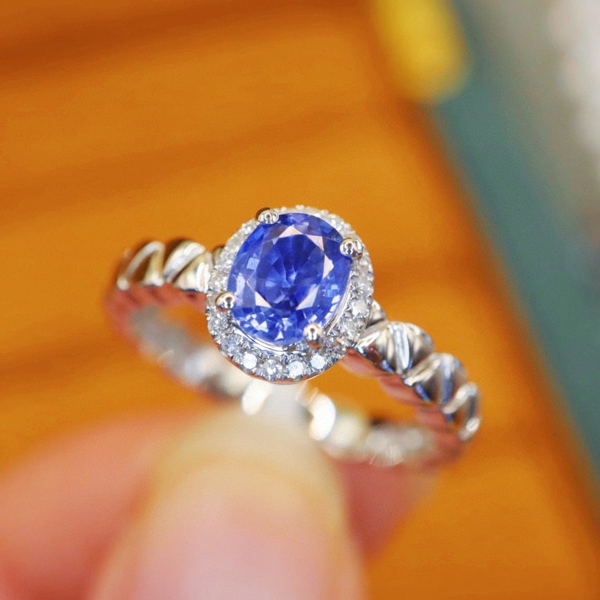 14k Gold 0.90 Ctw Natural Sapphire & Diamond Ring - 2