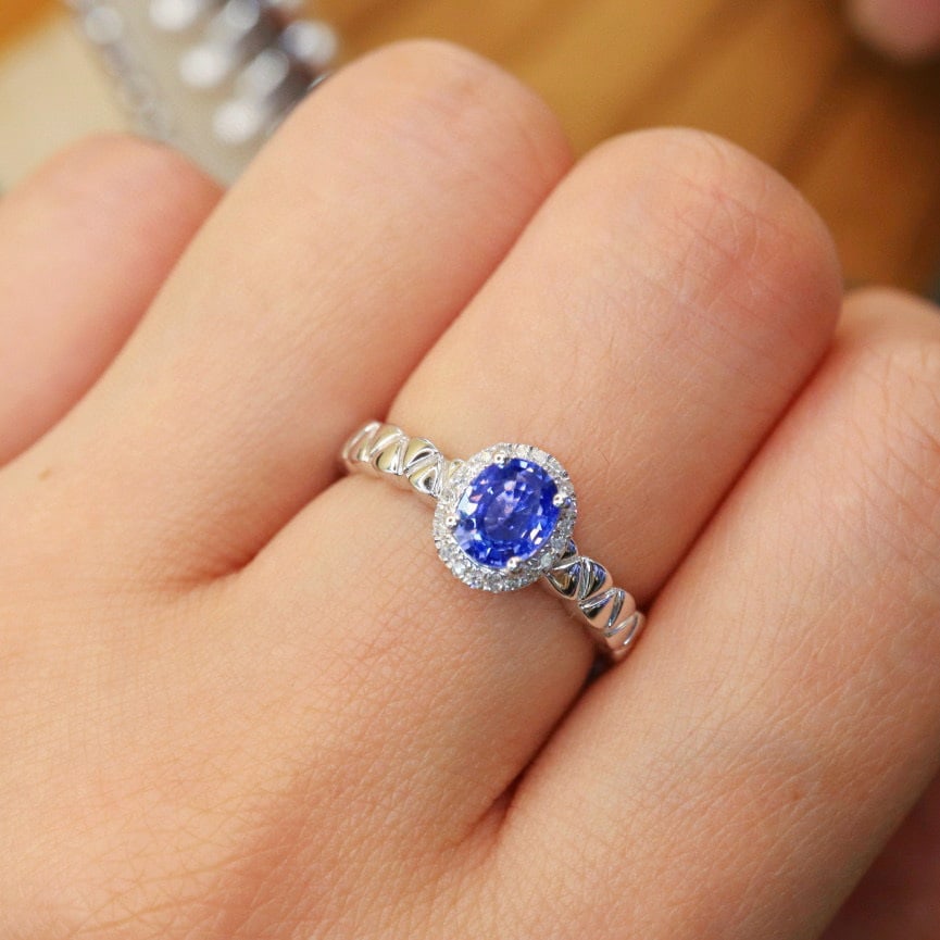 14k Gold 0.90 Ctw Natural Sapphire & Diamond Ring - 6