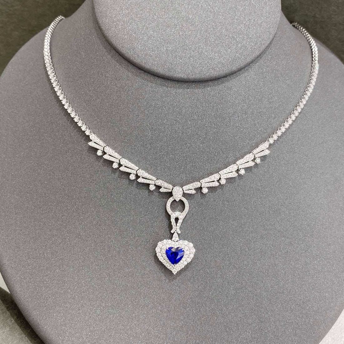 14k Gold 2.17 Ctw Natural Sapphire & Diamond Pendant( Without Chain ) - 5