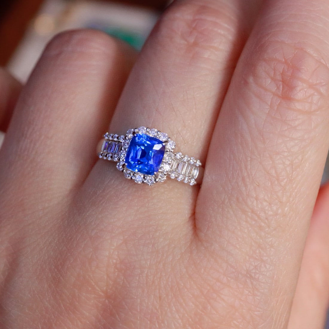 14k Gold 1.72 Ctw Natural Sapphire & Diamond Ring - 2
