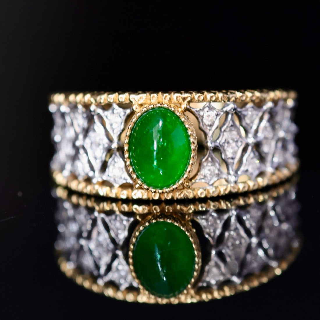 14k Gold 0.62 Ctw Vivid Green Natural Emerald & Diamond Ring - 6