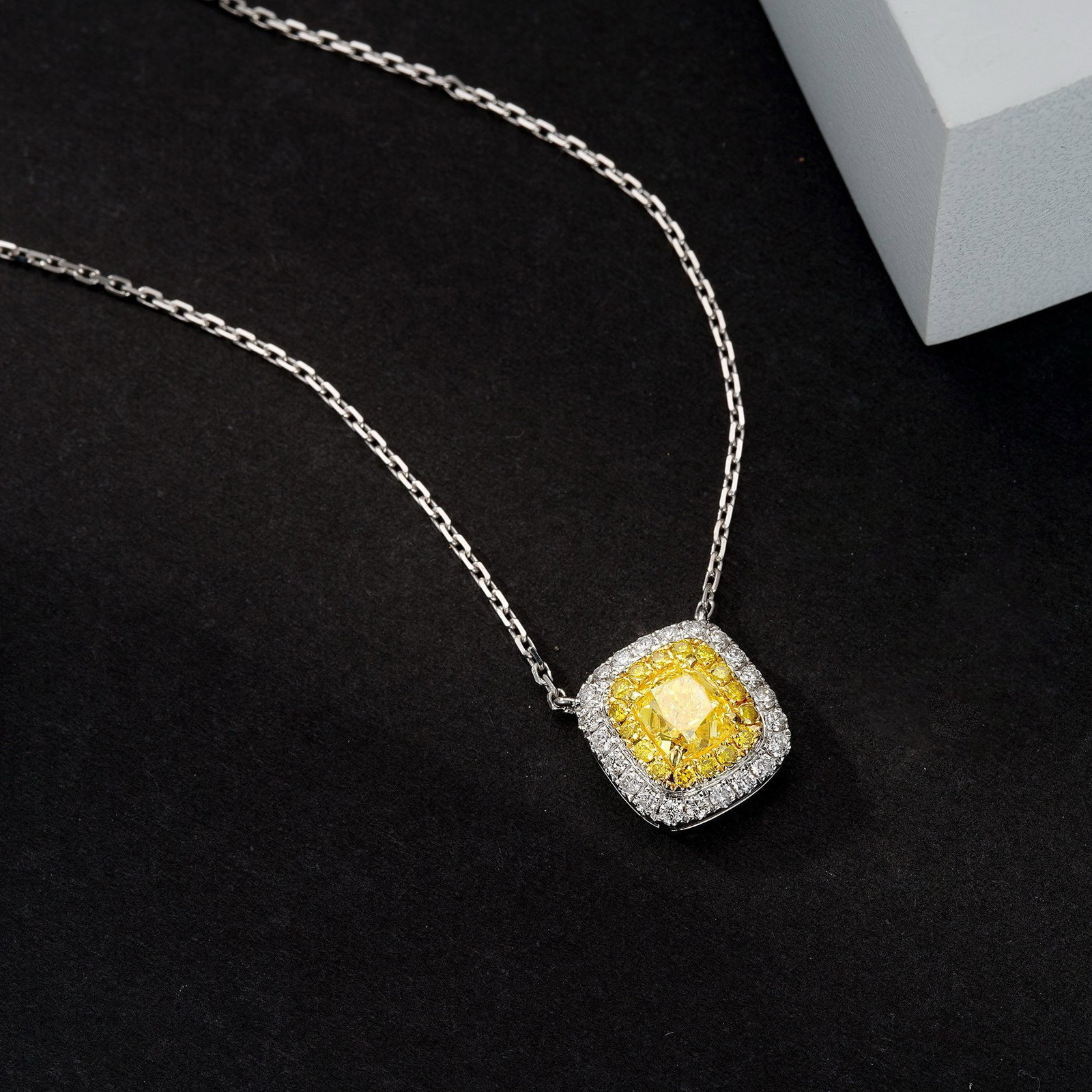 14k Gold 1.32 Ctw Natural Yellow Diamond & Diamond Pendant( Without Chain ) - 4