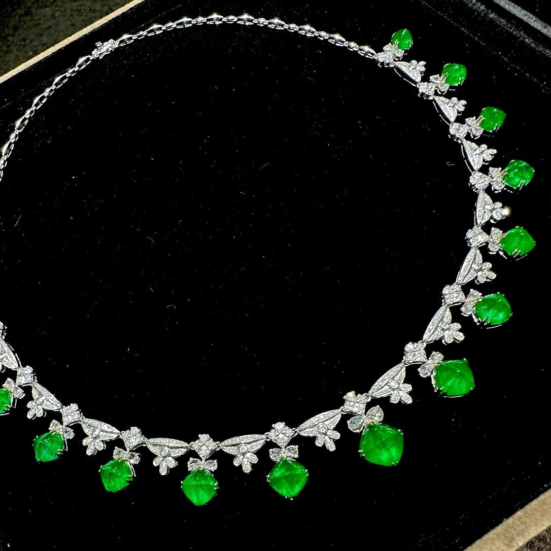 14k Gold 22.83 Ct Natural Emerald & Diamond Necklace - 2