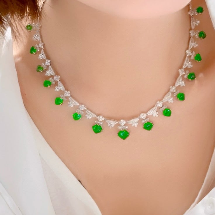 14k Gold 22.83 Ct Natural Emerald & Diamond Necklace - 5