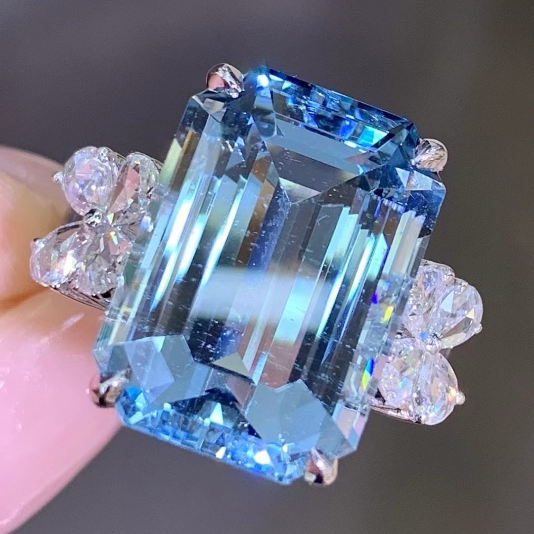 14k Gold 10.00 Ct Natural Aquamarine Ring (1 of 5)