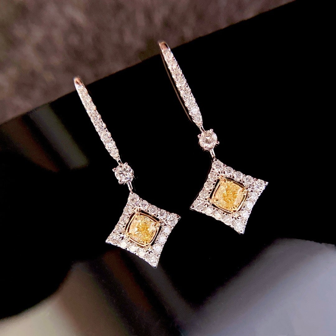 14k Gold 0.70 Ctw Natural Yellow Diamond & Diamond Earrings: Ref:231001037 // gold content:14k gold // main gemstone:yellow diamond // shape:cushion // carat weight:0. 38ct // color:yellow // treatment:natural // // adjacent gemstone 2 : diamond // shape:round