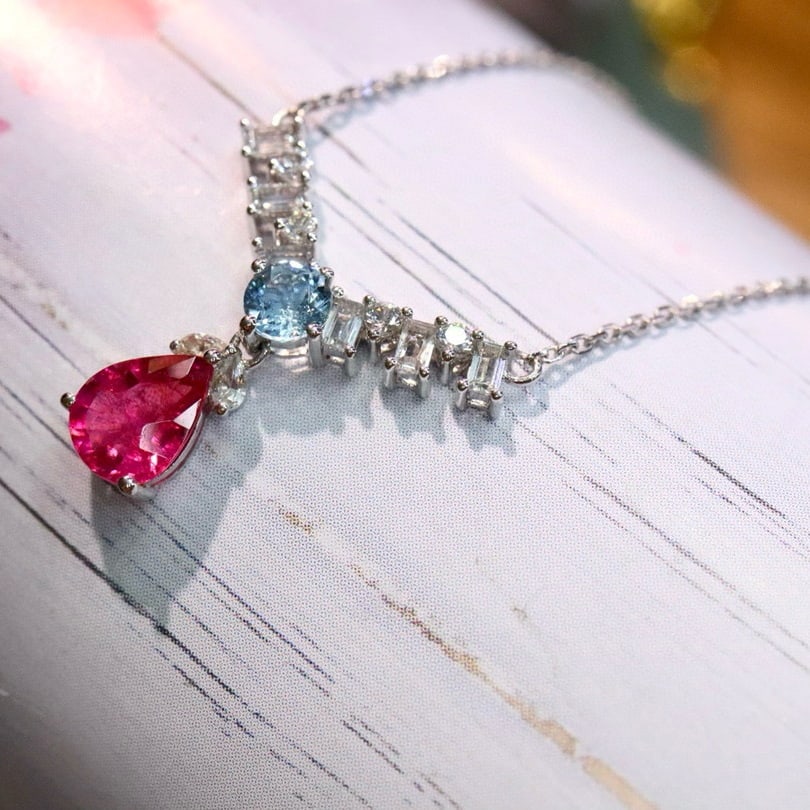 14k Gold 0.95 Ctw Natural Tourmaline & Aquamarine Necklace - 2