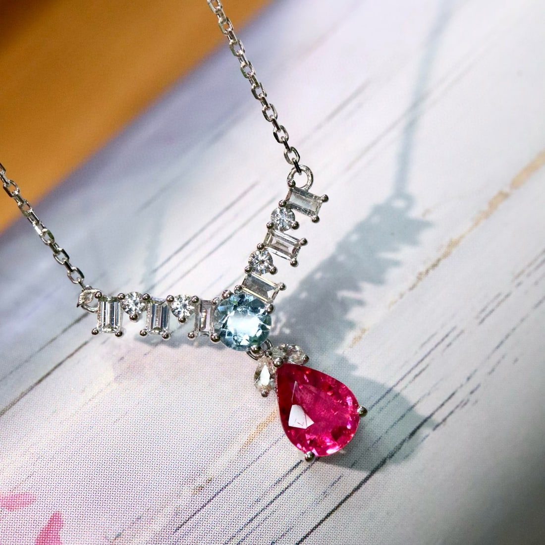 14k Gold 0.95 Ctw Natural Tourmaline & Aquamarine Necklace - 3