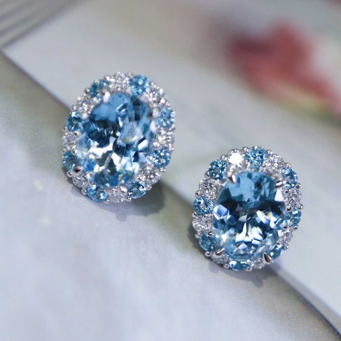 14k Gold 2 Ct Natural Aquamarine & Diamond & Topaz Earrings - 4