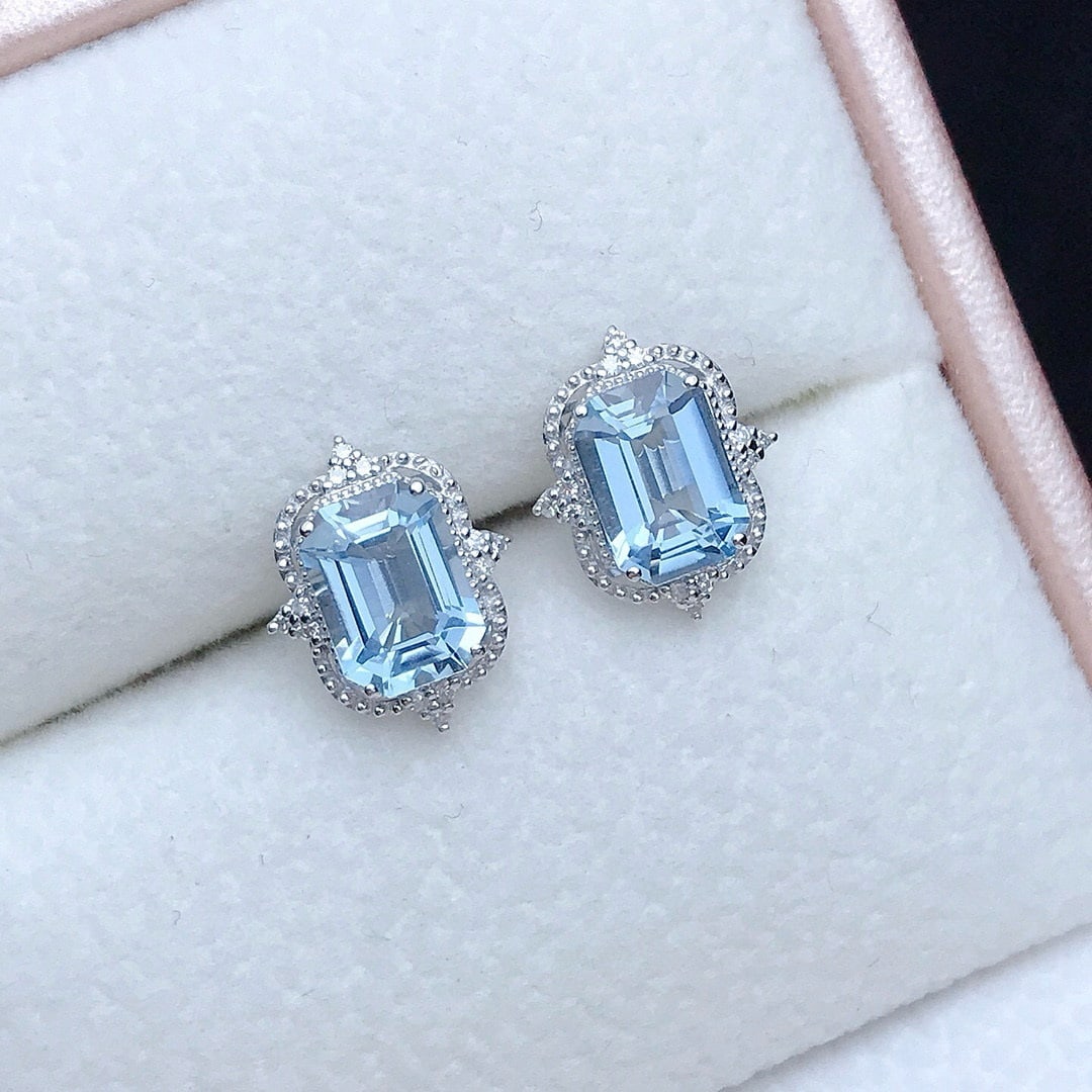14k Gold 1.55 Ct Natural Aquamarine & Diamond Earrings - 4