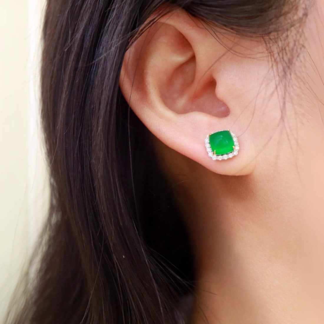 14k Gold 4.57 Ctw Natural Emerald & Diamond Earrings - 7