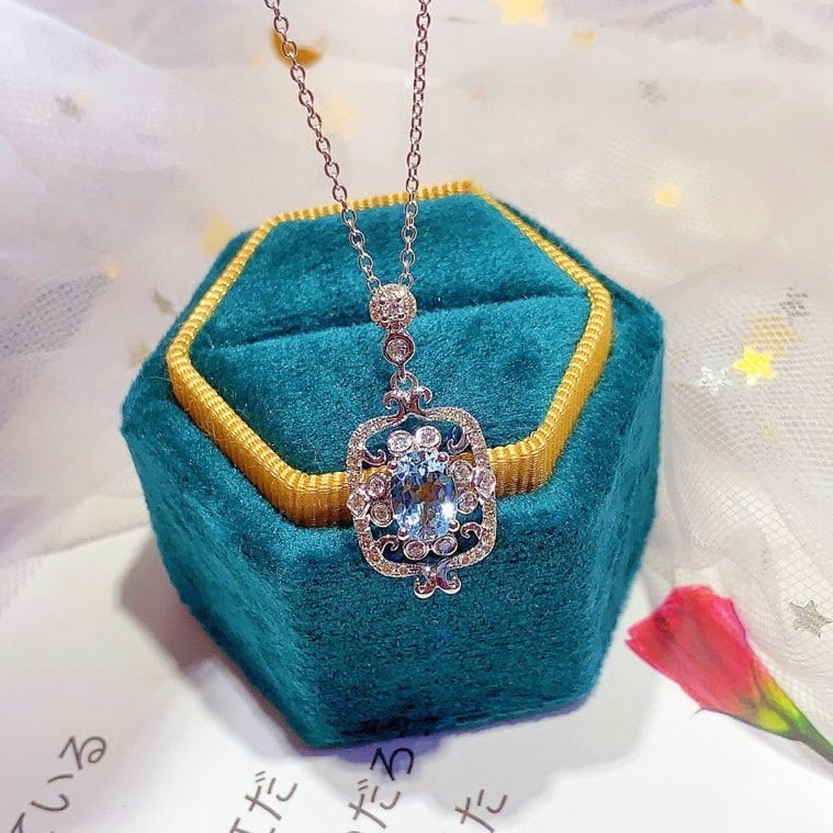 14k Gold 0.7 Ct Natural Aquamarine & Diamond Necklace - 2