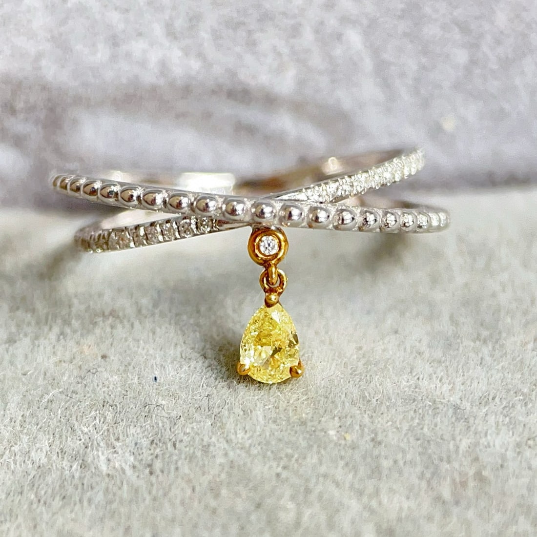 14k Gold 0.27 Ctw Natural Yellow Diamond & Diamond Ring: Ref:231001104 // gold content:14k gold // ring size:7. 25us // // main gemstone:yellow diamond // shape:pear // carat weight:0. 14ct // color:yellow // treatment:natural // // adjacent gemstone 2 :