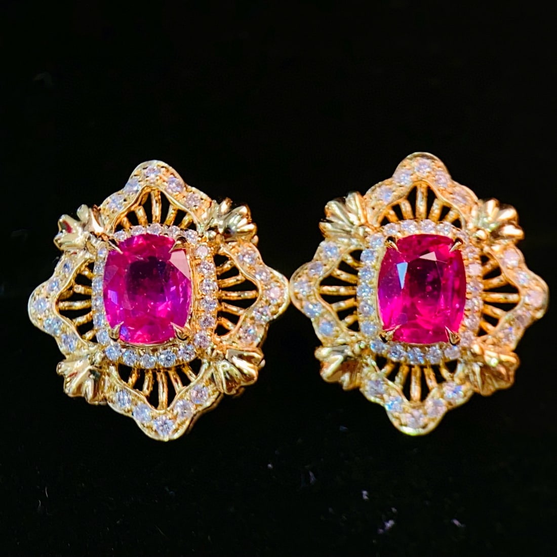 14k Gold 1.53 Ctw Natural Ruby & Diamond Earrings: Ref:231001113 // gold content:14k gold // main gemstone:ruby // shape:cushion // carat weight:1. 2ct // color:red // treatment:natural // // adjacent gemstone 2 : diamond // shape:round // carat weigh