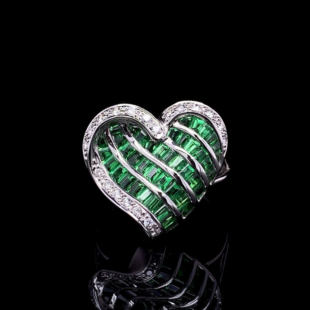 14k Gold 2.3 Ctw Natural Tsavorite & Diamond Ring (1 of 5)