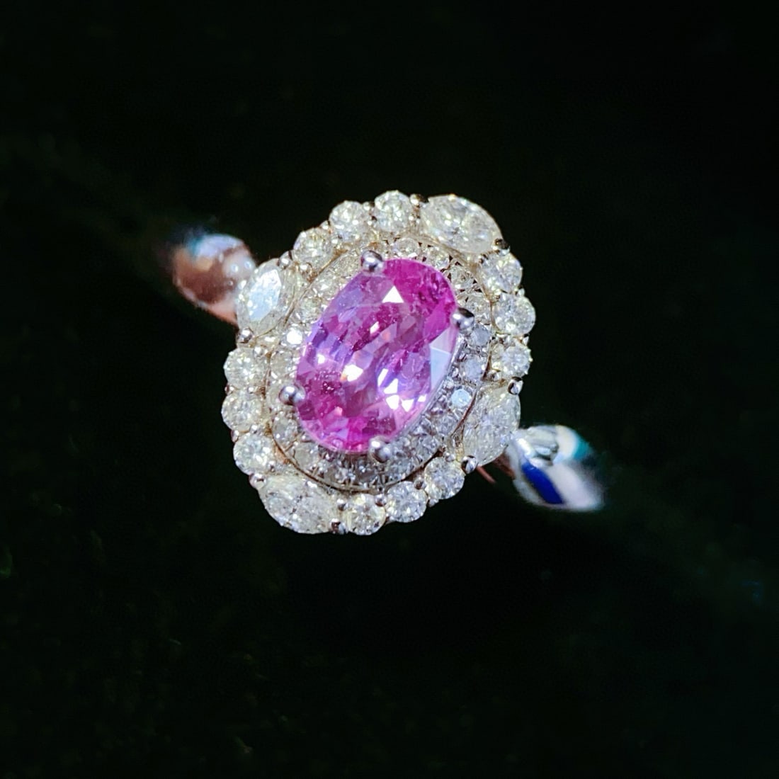 14k Gold 0.91 Ctw Natural Sapphire & Diamond Ring: Ref:231001142 // gold content:14k gold // ring size:7. 25us // // main gemstone:sapphire // shape:oval // carat weight:0. 7ct // color:purplish pink // treatment:natural // // adjacent gemstone 2 :
