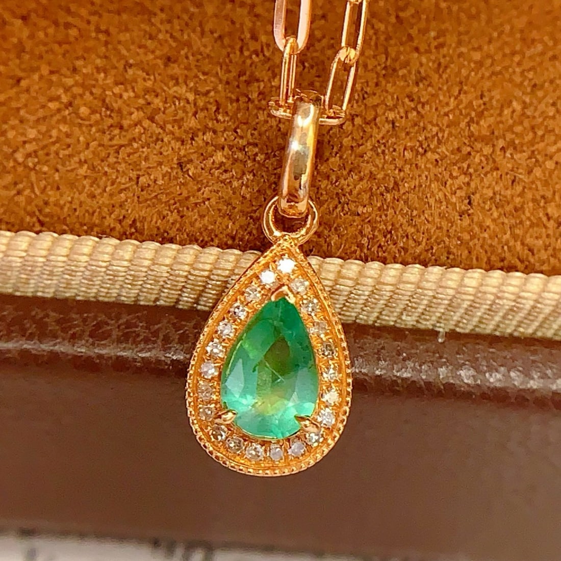 14k Gold 0.4 Ct Natural Emerald & Diamond Pendant( Without Chain ) - 7