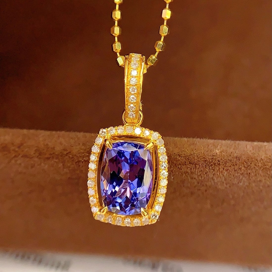 14k Gold 1.5 Ct Natural Tanzanite & Diamond Pendant( Without Chain ) - 2