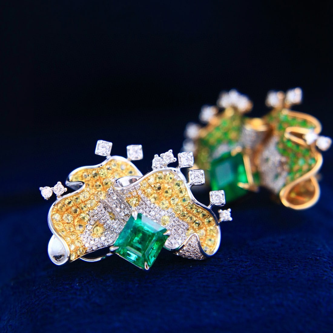 14k Gold 3.1 Ct Vivid Green Natural Emerald & Diamond & Sapphire & Tsavorite Earrings - 7