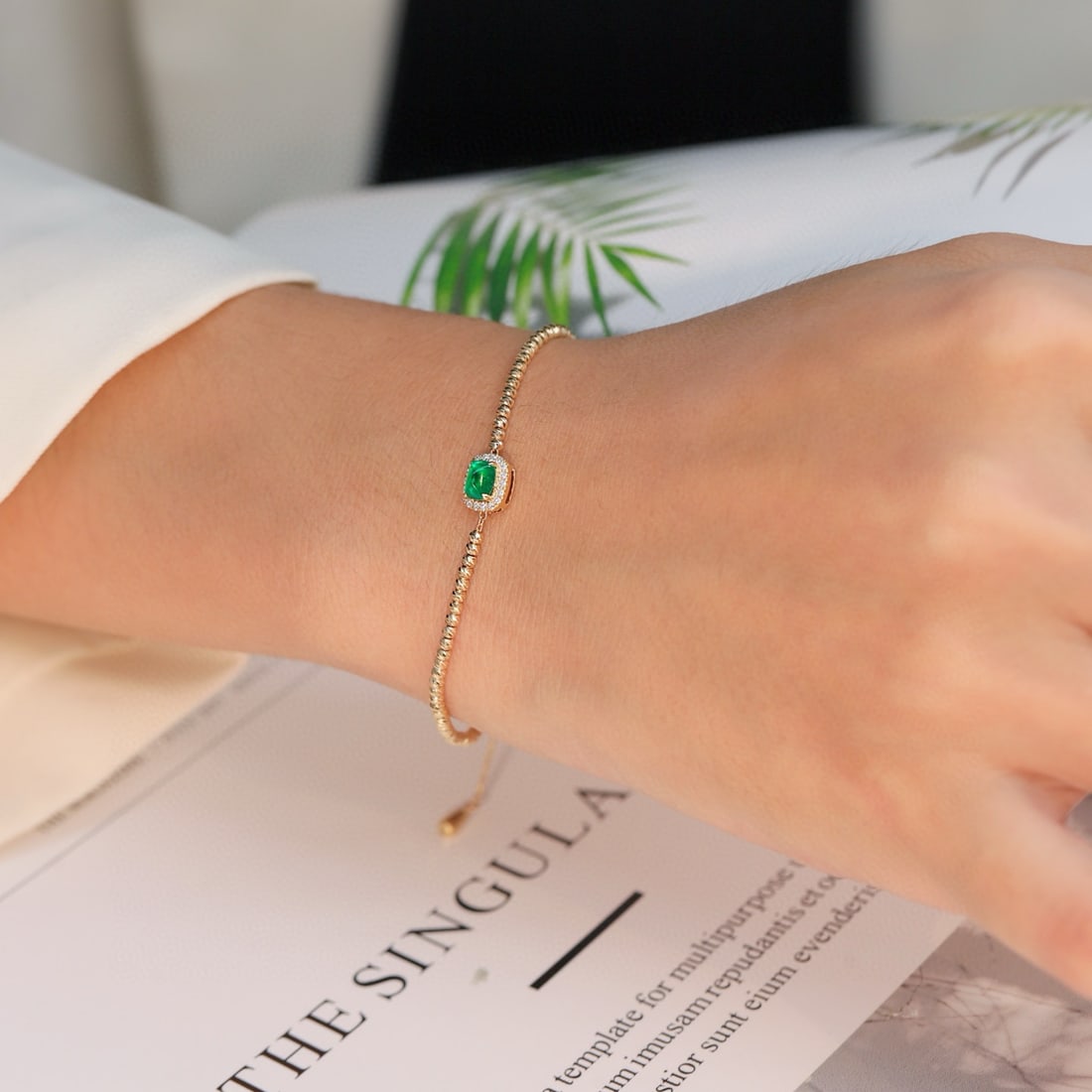 14k Gold 0.52 Ctw Vivid Green Natural Emerald & Diamond Bracelet - 5