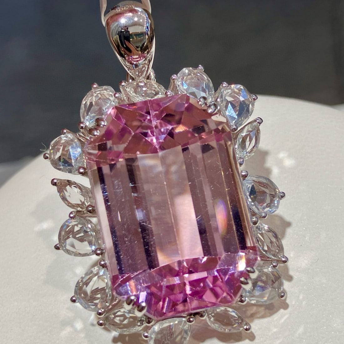 14k Gold 38.56 Ctw Natural Kunzite & Sapphire Pendant( Without Chain ) - 5