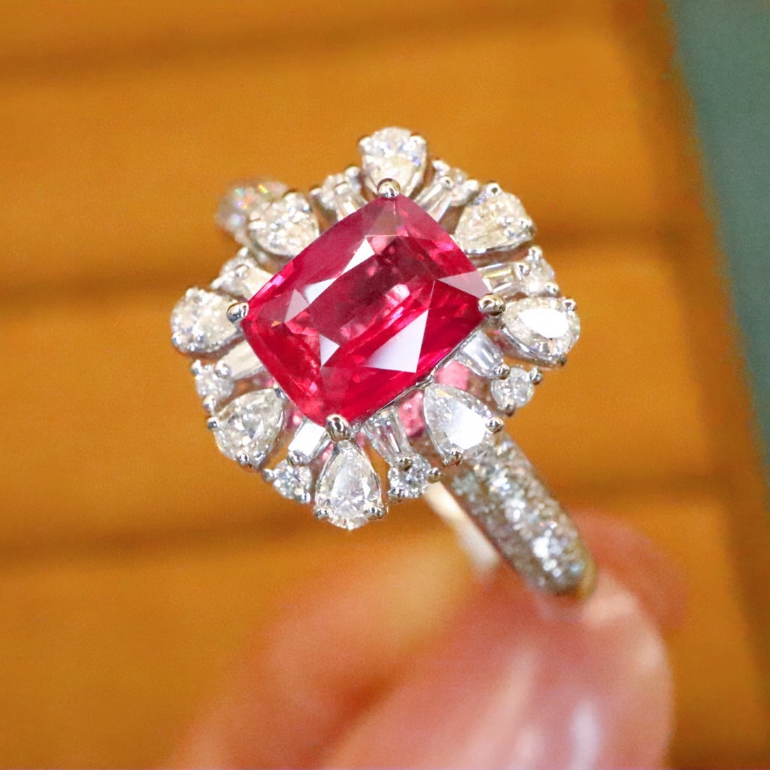 14k Gold 1.49 Ctw Natural Ruby & Diamond Ring - 3