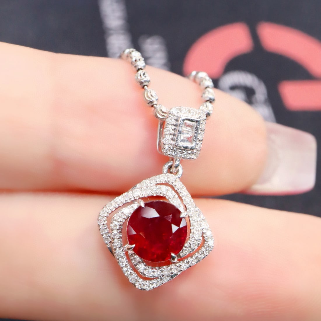 14k Gold 1.61 Ctw Natural Ruby & Diamond Pendant( Without Chain ): Ref:231002138 // gold content:14k gold // main gemstone:ruby // shape:round // carat weight:1. 19ct // color:pigeonblood red // treatment:natural // cut grade:g // // adjacent gemstone 2 : diamond //