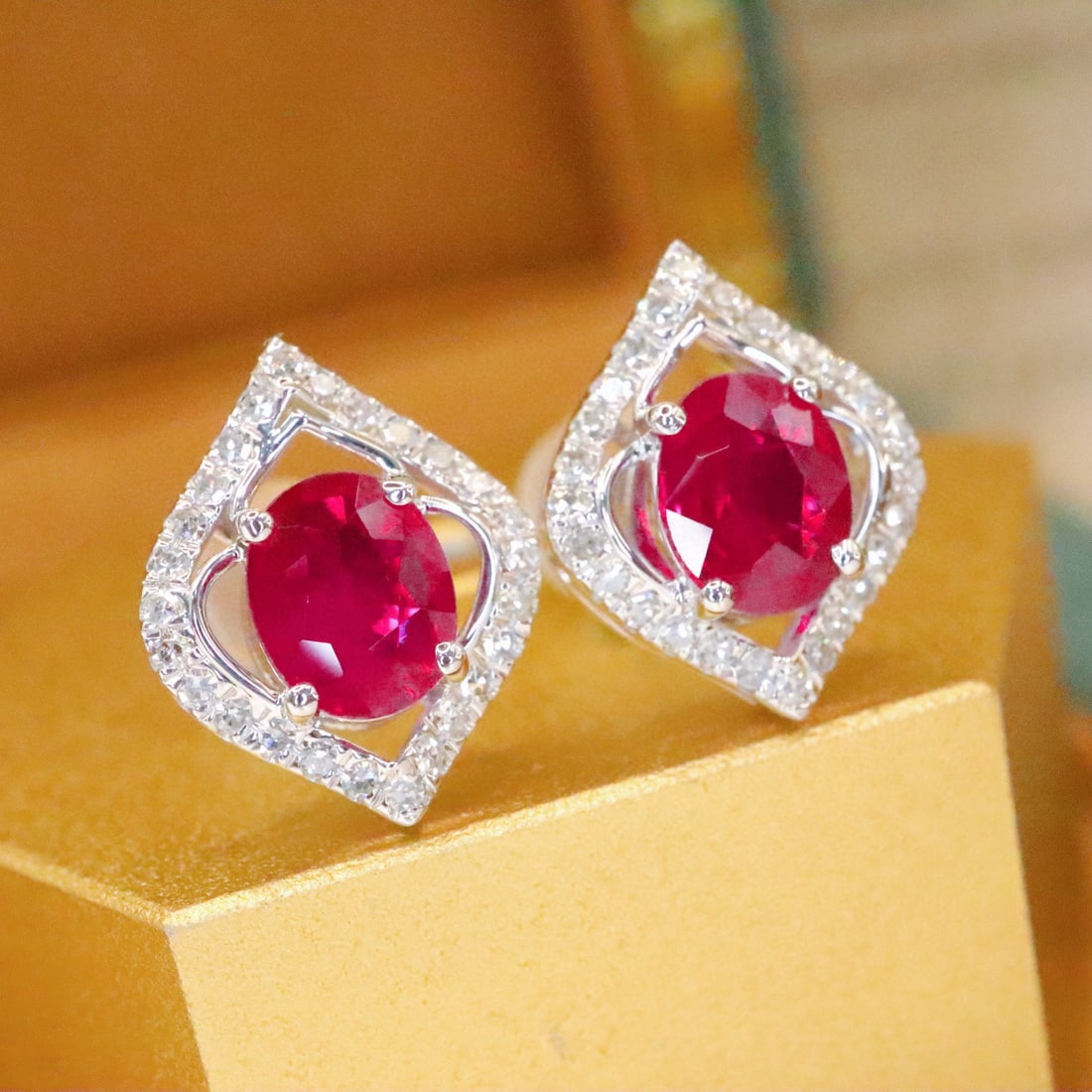 14k Gold 1.26 Ctw Natural Ruby & Diamond Earrings - 2