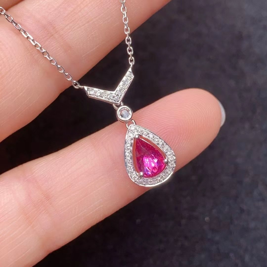 14k Gold 0.9 Ct Natural Ruby & Diamond & Sapphire Necklace: Ref:231002186 // gold content:14k gold // main gemstone:ruby // shape:pear // carat weight:0. 9ct // color:red // treatment:natural // // adjacent gemstone 2 : diamond // number of stones:33 // shape: