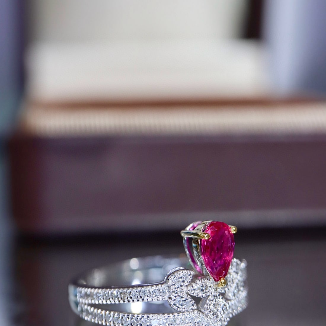 14k Gold 1.08 Ctw Natural Ruby & Diamond Ring - 6