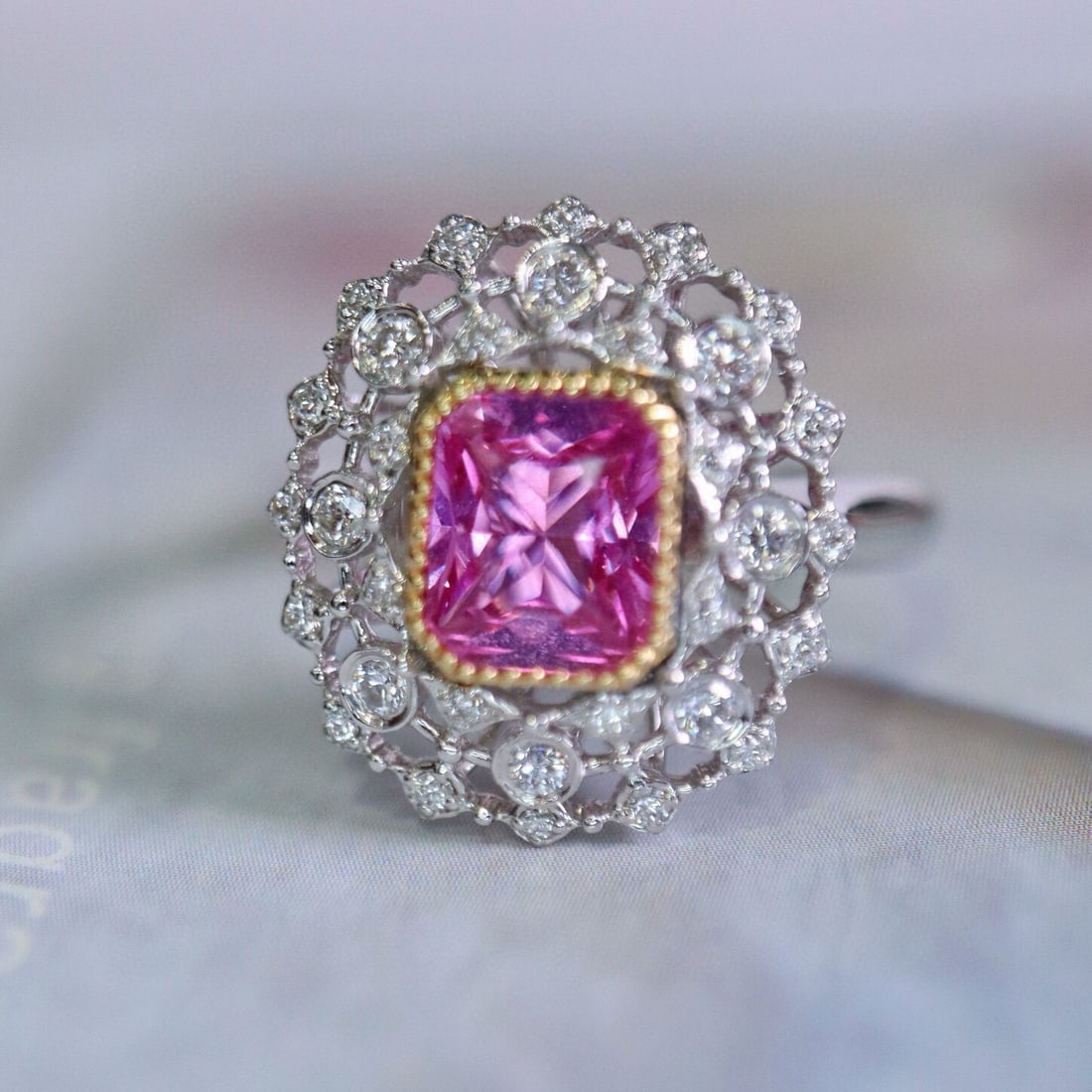 14k Gold 1.06 Ct Natural Sapphire & Diamond Ring: Ref:231002221 // gold content:14k gold // ring size:7. 25us // // main gemstone:sapphire // shape:octagonal // carat weight:1. 06ct // color:pink // treatment:natural // // adjacent gemstone 2 :