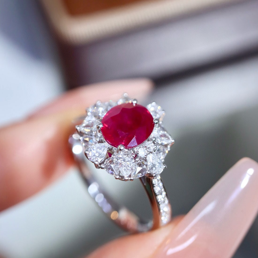 14k Gold 2.31 Ctw Vivid Red Natural Ruby & Diamond Ring - 2
