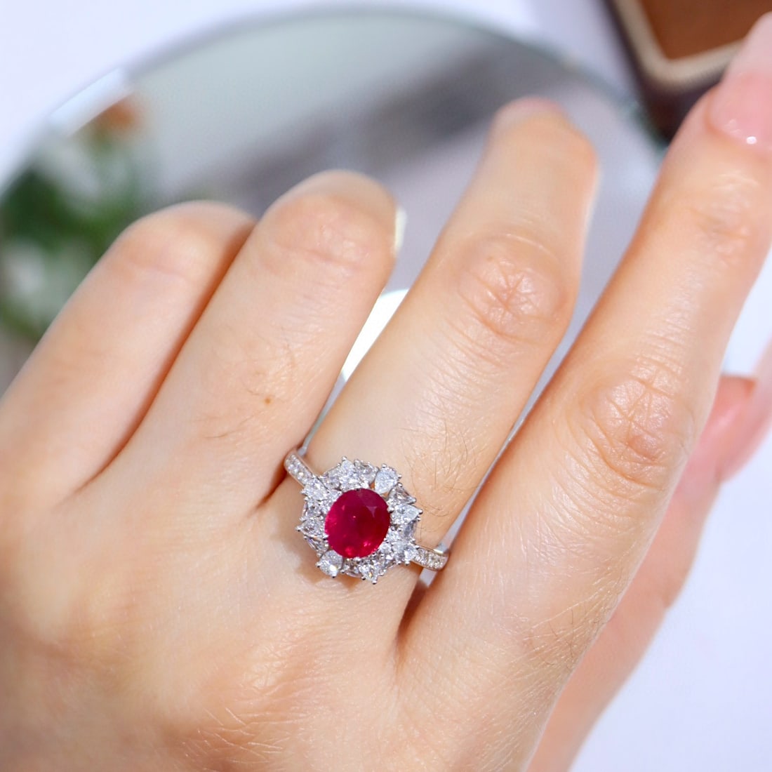 14k Gold 2.31 Ctw Vivid Red Natural Ruby & Diamond Ring - 8