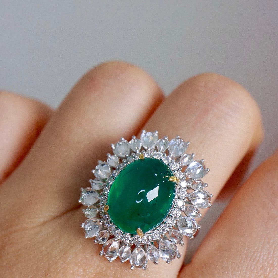 14k Gold 10.34 Ctw Vivid Green Natural Emerald & Sapphire Ring - 5