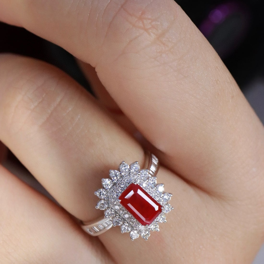 14k Gold 2.01 Ctw Natural Ruby & Diamond Ring - 6