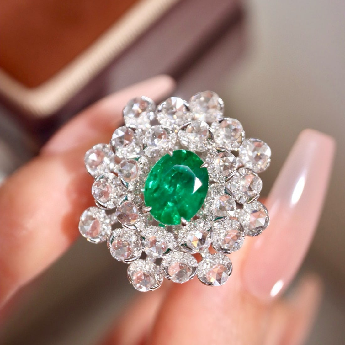 14k Gold 3.12 Ctw Vivid Green Natural Emerald & Diamond Ring: Ref:231002271 // gold content:14k gold // ring size:7. 25us // // main gemstone:emerald // shape:oval // carat weight:1. 82ct // color:vivid green // treatment:natural // // adjacent gemstone 2 : diam