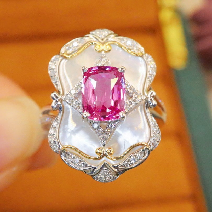 14k Gold 1.79 Ctw Natural Padparadscha Sapphire & Diamond Ring: Ref:231002287 // gold content:14k gold // ring size:7. 25us // // main gemstone:padparadscha sapphire // shape:cushion // carat weight:1. 53ct // color:orangish pink // treatment:natural // //