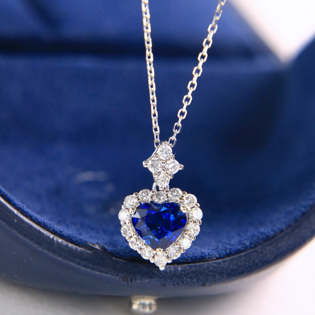 14k Gold 1.63 Ctw Natural Sapphire & Diamond Necklace: Ref:231002315 // gold content:14k gold // main gemstone:sapphire // shape:heart // carat weight:1. 29ct // color:royal blue // treatment:natural // // adjacent gemstone 2 : diamond // shape:round //