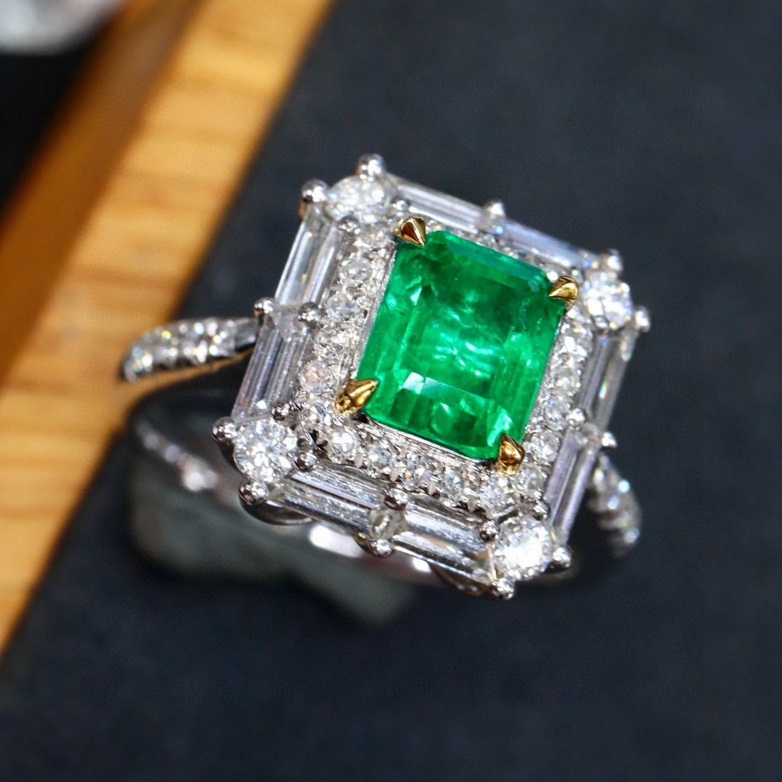 14k Gold 2.25 Ctw Vivid Green Natural Emerald & Diamond Ring: Ref:231002323 // gold content:14k gold // ring size:7. 25us // // main gemstone:emerald // shape:octagonal // carat weight:1. 22ct // color:vivid green // treatment:natural // // adjacent gemstone 2 :