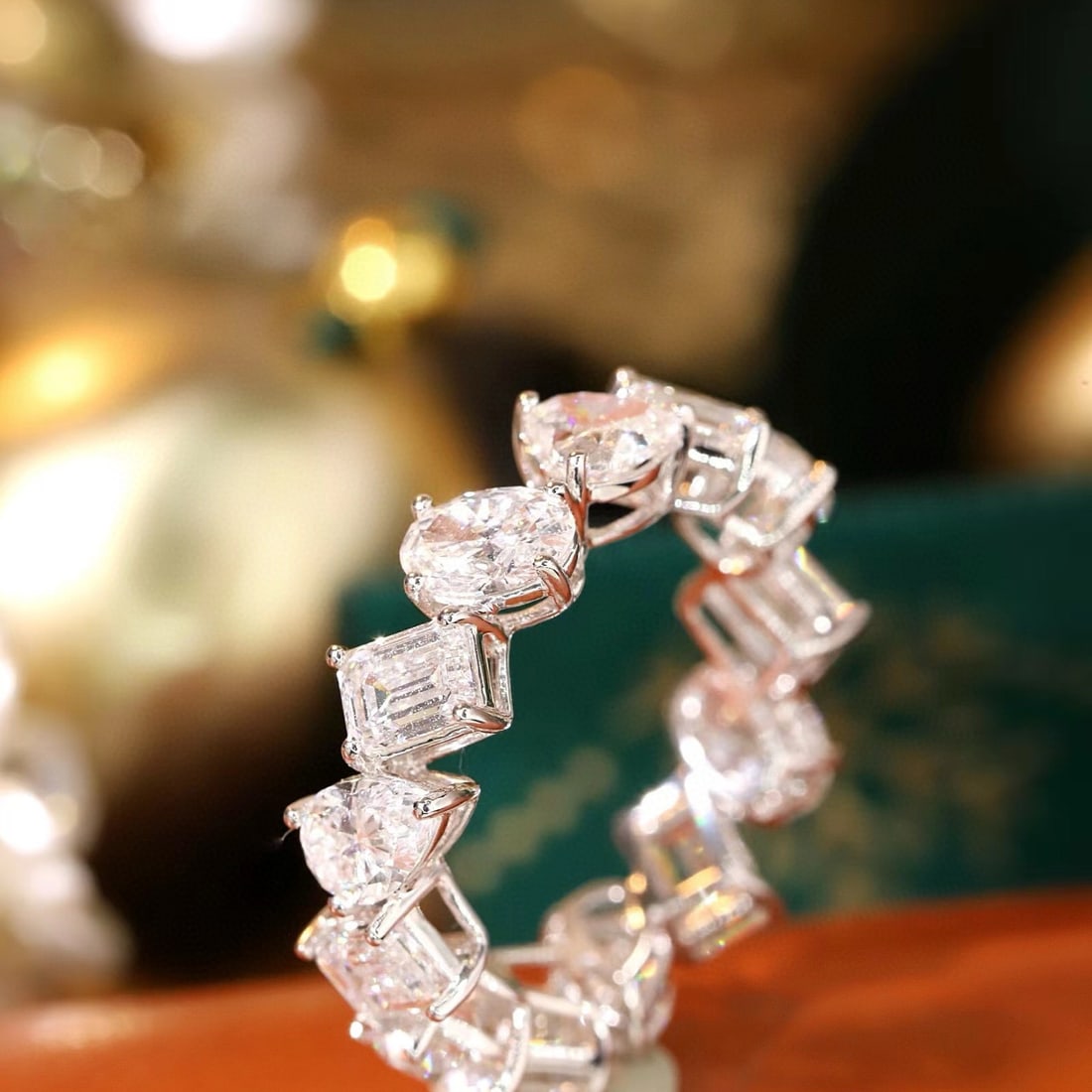 14k Gold 5.60 Ct Lab Grown Diamond Ring - 3