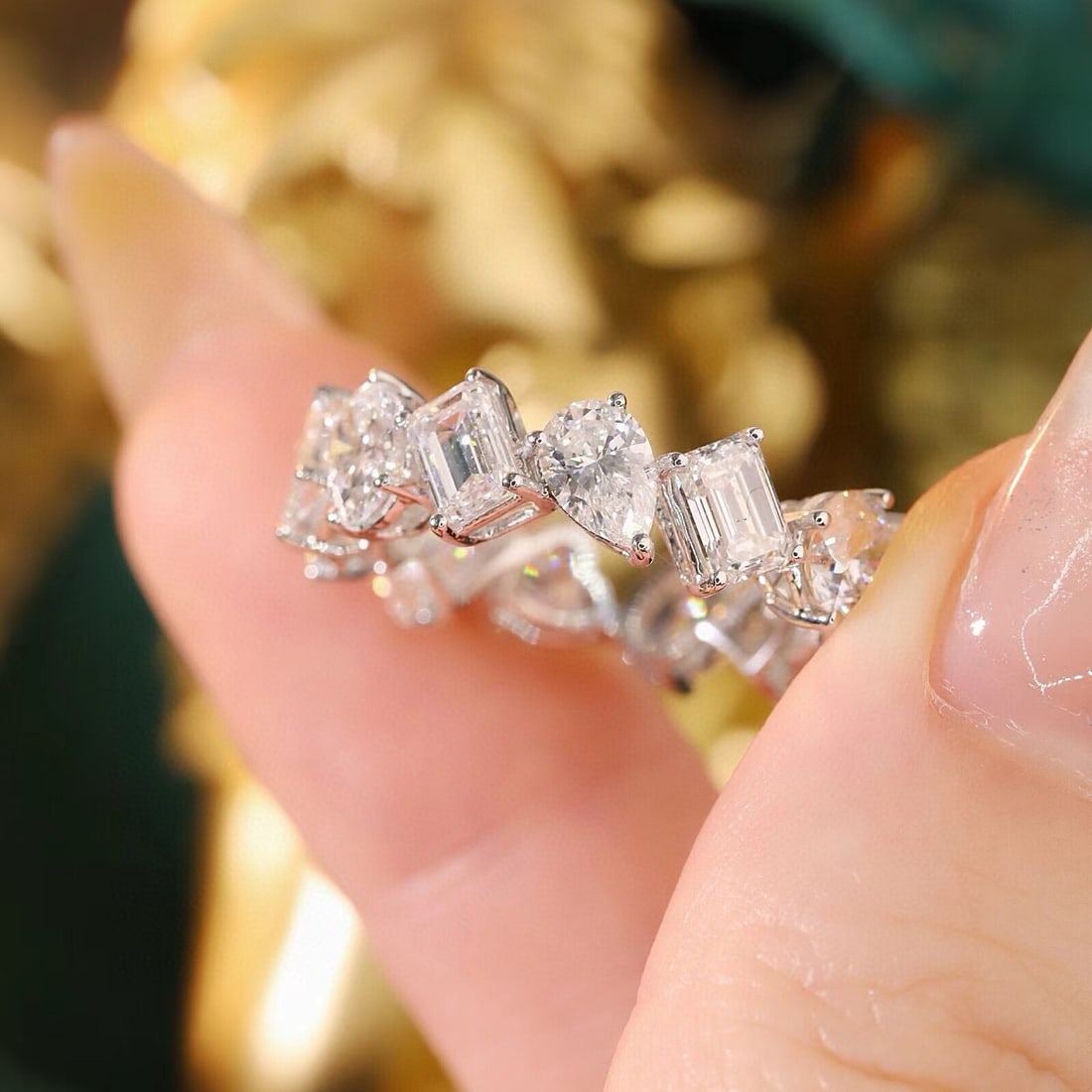 14k Gold 5.60 Ct Lab Grown Diamond Ring - 5