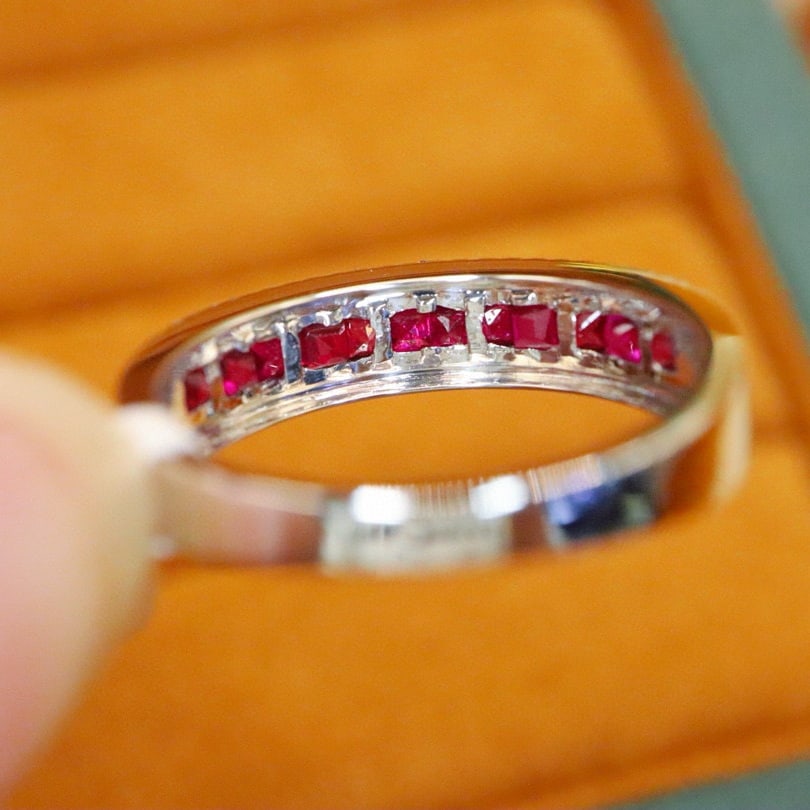14k Gold 0.96 Ctw Natural Ruby & Diamond Ring - 3