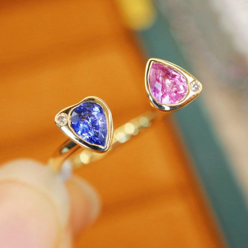 14k Gold 0.90 Ctw Natural Sapphire & Diamond & Toi Et Moi Ring: Ref:231002369 // gold content:14k gold // ring size:7. 25us // // main gemstone:sapphire // shape:pear // carat weight:0. 80ct // color:color // treatment:natural // // adjacent gemstone 2 : diamond