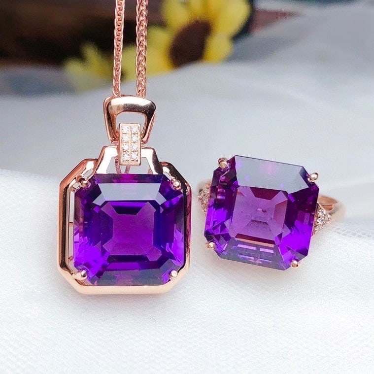 14k Gold 16.10 Ct Natural Amethyst & Diamond Jewelry Set: Ref:231002400 // gold content:14k gold // ring size:7. 25us // // pendant(without chain) // main gemstone:amethyst // shape:octagonal // carat weight:7. 80ct // color:purple // treatment:natural //