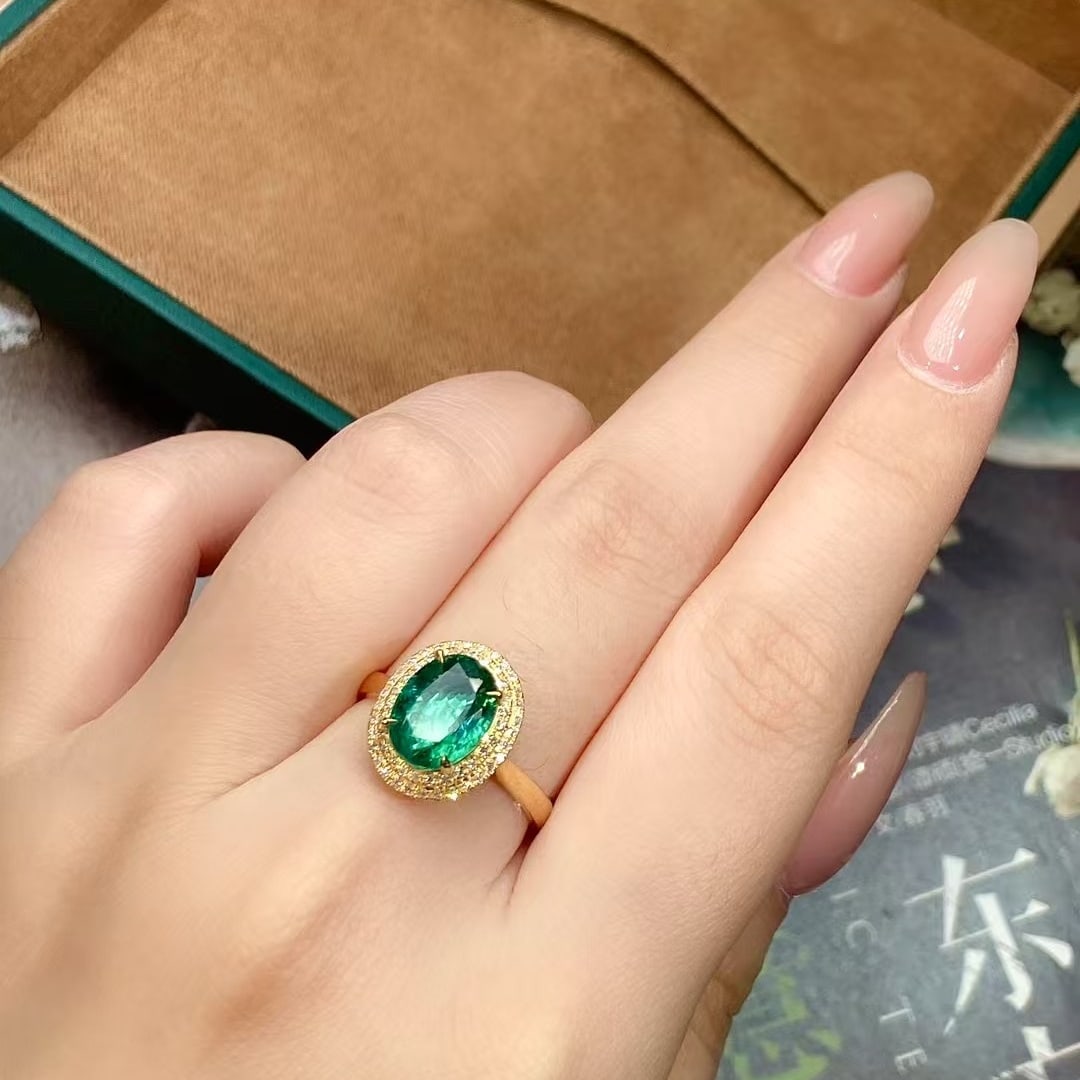 14k Gold 2.74 Ctw Vivid Green Natural Emerald & Diamond Ring - 3