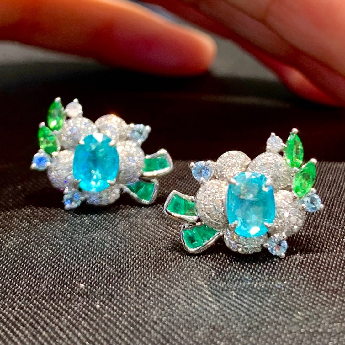 14k Gold 1.8 Ct Natural Paraiba Tourmaline & Diamond Earrings - 3